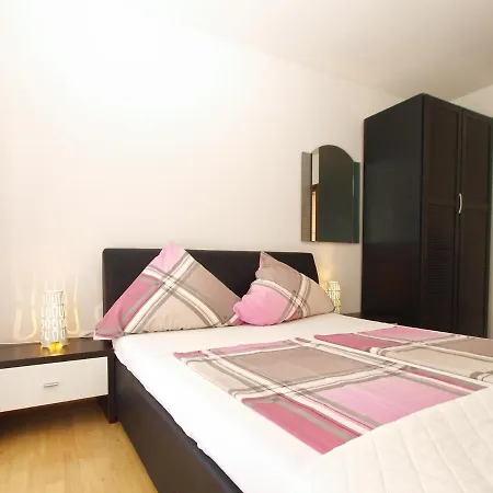 Apartment Ivanka 934 Fazana