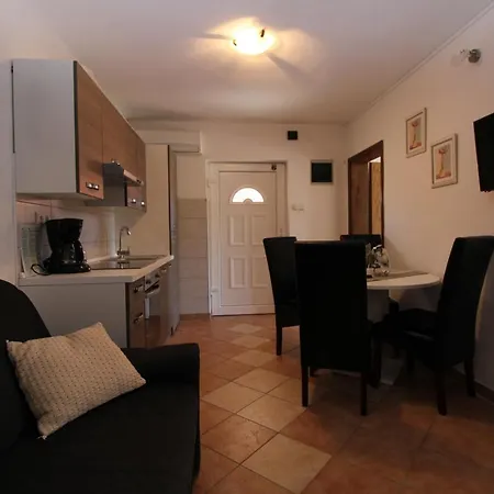 Apartment Ivanka 934 Fazana