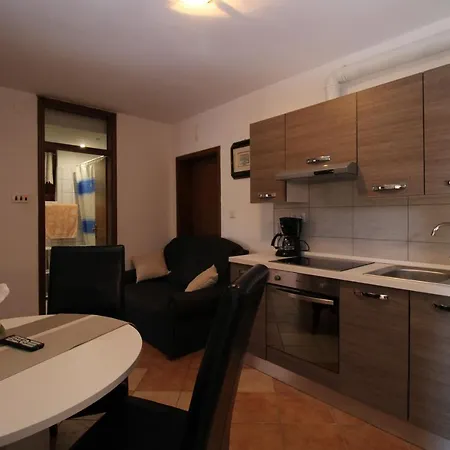 Ivanka 934 Apartment Fazana