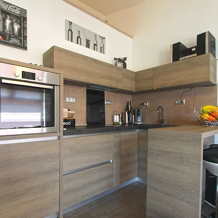 Ivanka 934 Apartamento *