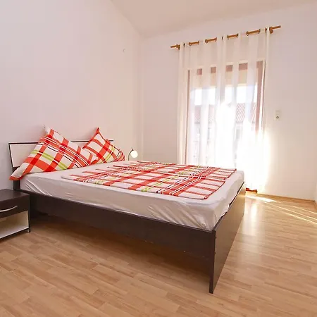 Apartment Ivanka 934 *