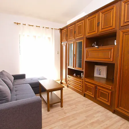 Apartment Ivanka 934 *